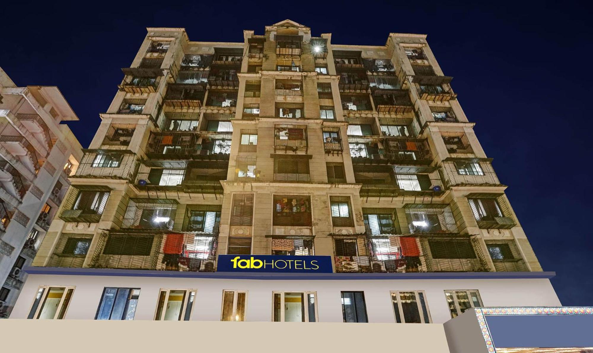 Fabexpress Amber Corp Inn - Nr Nesco Exhibition Center Mumbai Dış mekan fotoğraf